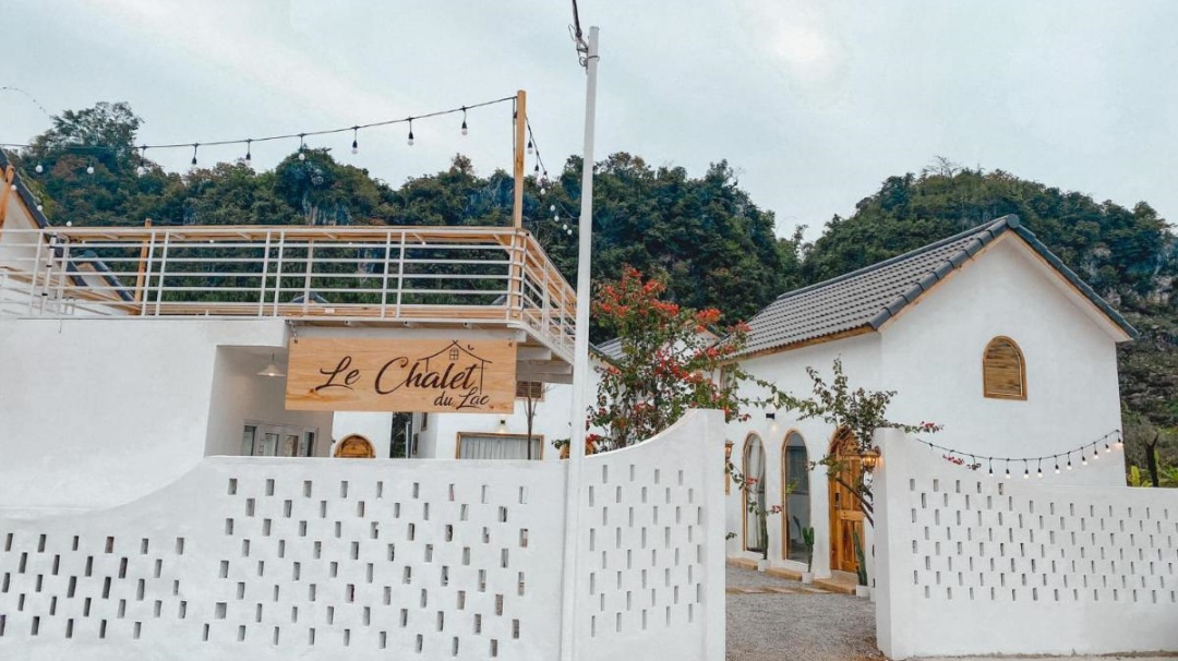 Cồng nhà Le Chalet du Lac - Moc Chau